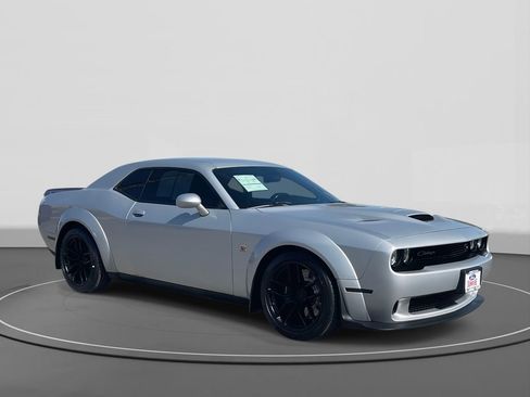 Used 2019 Dodge Challenger R/T Scat Pack image 4