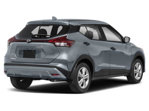 Used 2021 Nissan Kicks S image 5