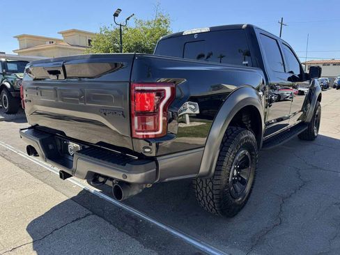 Used 2018 Ford F150 Raptor w/ Equipment Group 802A Luxury image 8
