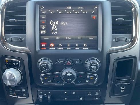 Used 2018 RAM 1500 Sport w/ Convenience Group AWD/4WD image 19