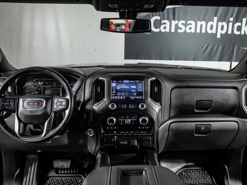 Used 2021 GMC Sierra 2500 AT4 w/ Gooseneck/5TH Wheel Package image 15