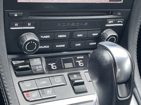 Used 2017 Porsche 718 Boxster S image 43