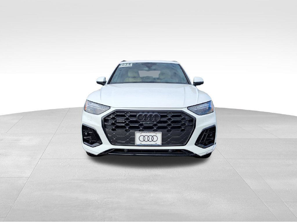 Used 2024 Audi Q5 2.0T Prestige AWD/4WD image 2
