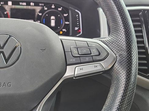 Used 2023 Volkswagen Atlas Cross Sport SEL R-Line AWD/4WD image 11