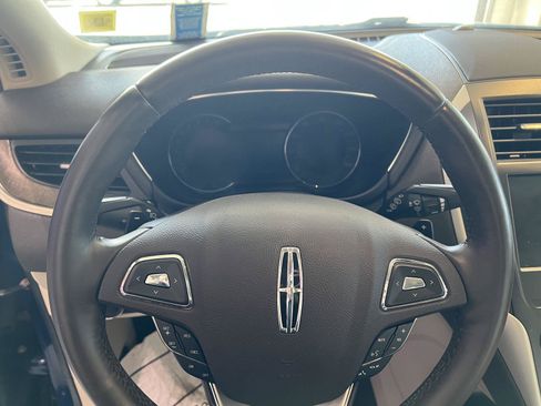 Used 2019 Lincoln MKC Reserve w/ MKC Climate Package AWD/4WD image 37