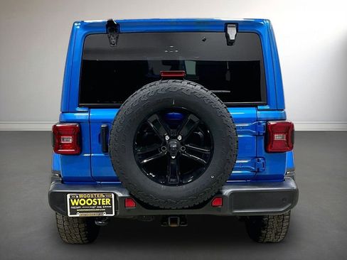 Used 2022 Jeep Wrangler Unlimited Sahara image 6