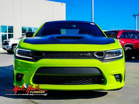 Used 2023 Dodge Charger Scat Pack w/ Navigation & Travel Group image 4