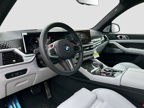 New 2026 BMW X5 M Competition w/ Executive Package AWD/4WD image 9