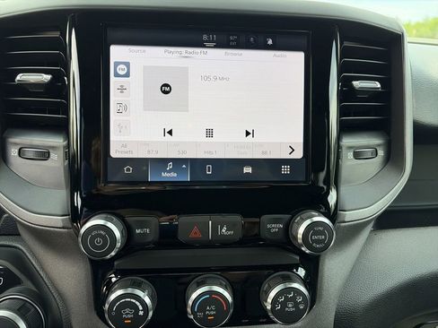 New 2026 RAM 1500 Express image 23