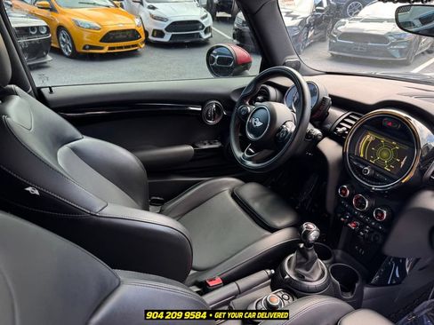 Used 2015 MINI Cooper 2-Door Hardtop FWD image 31