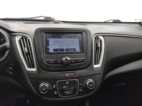 Used 2017 Chevrolet Malibu LS w/ LPO, Convenience Package 2 image 25