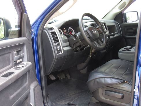 Used 2015 RAM 1500 Express AWD/4WD image 12