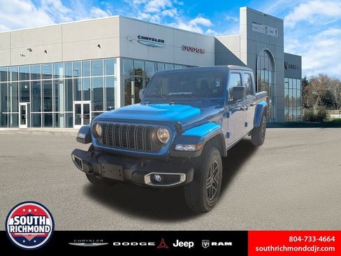 New 2026 Jeep Gladiator Sport image 1