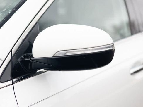 Used 2019 Kia Sorento SX image 18