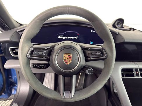 Certified 2025 Porsche Taycan 4 Cross Turismo AWD/4WD image 23