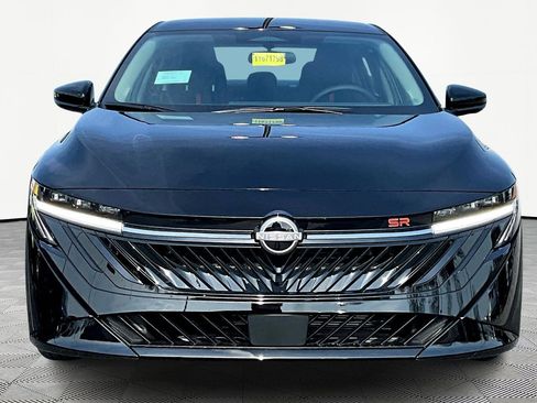 New 2026 Nissan Sentra SR FWD image 2