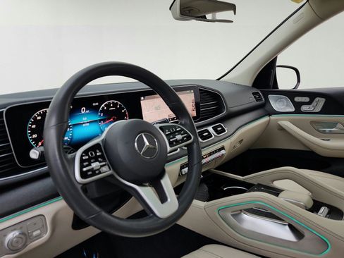 Certified 2020 Mercedes-Benz GLS 450 4MATIC image 16