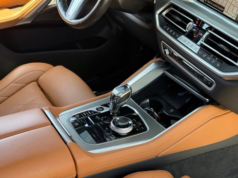 Used 2023 BMW X6 xDrive40i w/ M Sport Package AWD/4WD image 44
