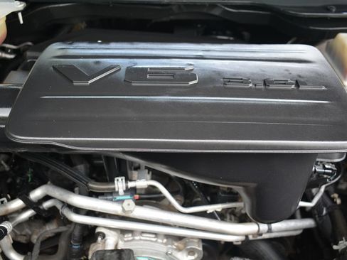 Used 2022 RAM 1500 Big Horn AWD/4WD image 23