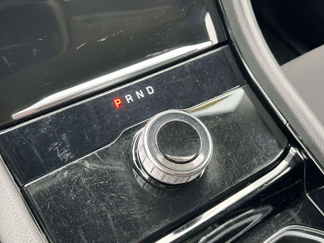 Used 2021 Jeep Grand Cherokee L Laredo w/ Luxury Tech Group I AWD/4WD image 15