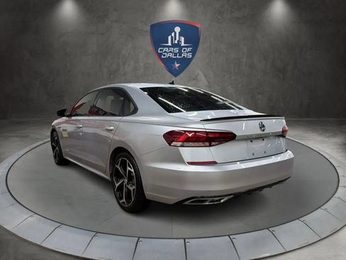 Used 2020 Volkswagen Passat 2.0T R-Line image 3