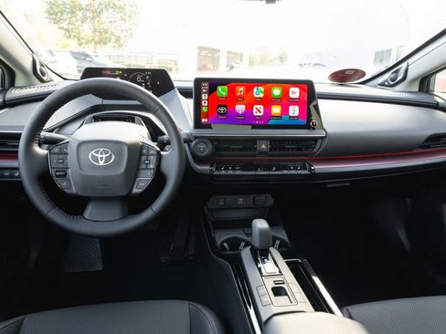 New 2026 Toyota Prius Plug-In Hybrid FWD image 13
