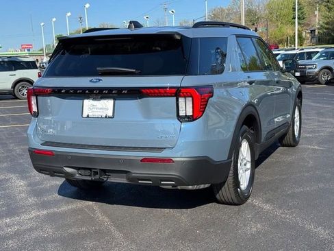 New 2026 Ford Explorer Active AWD/4WD image 3