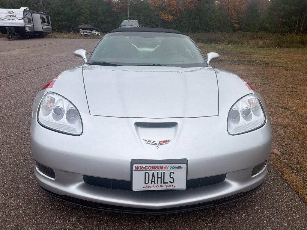 Used 2010 Chevrolet Corvette Grand Sport w/ Preferred Equipment Group RWD image 2