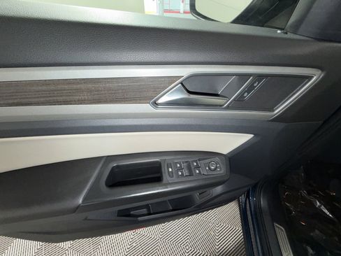 Used 2018 Volkswagen Atlas SEL image 15