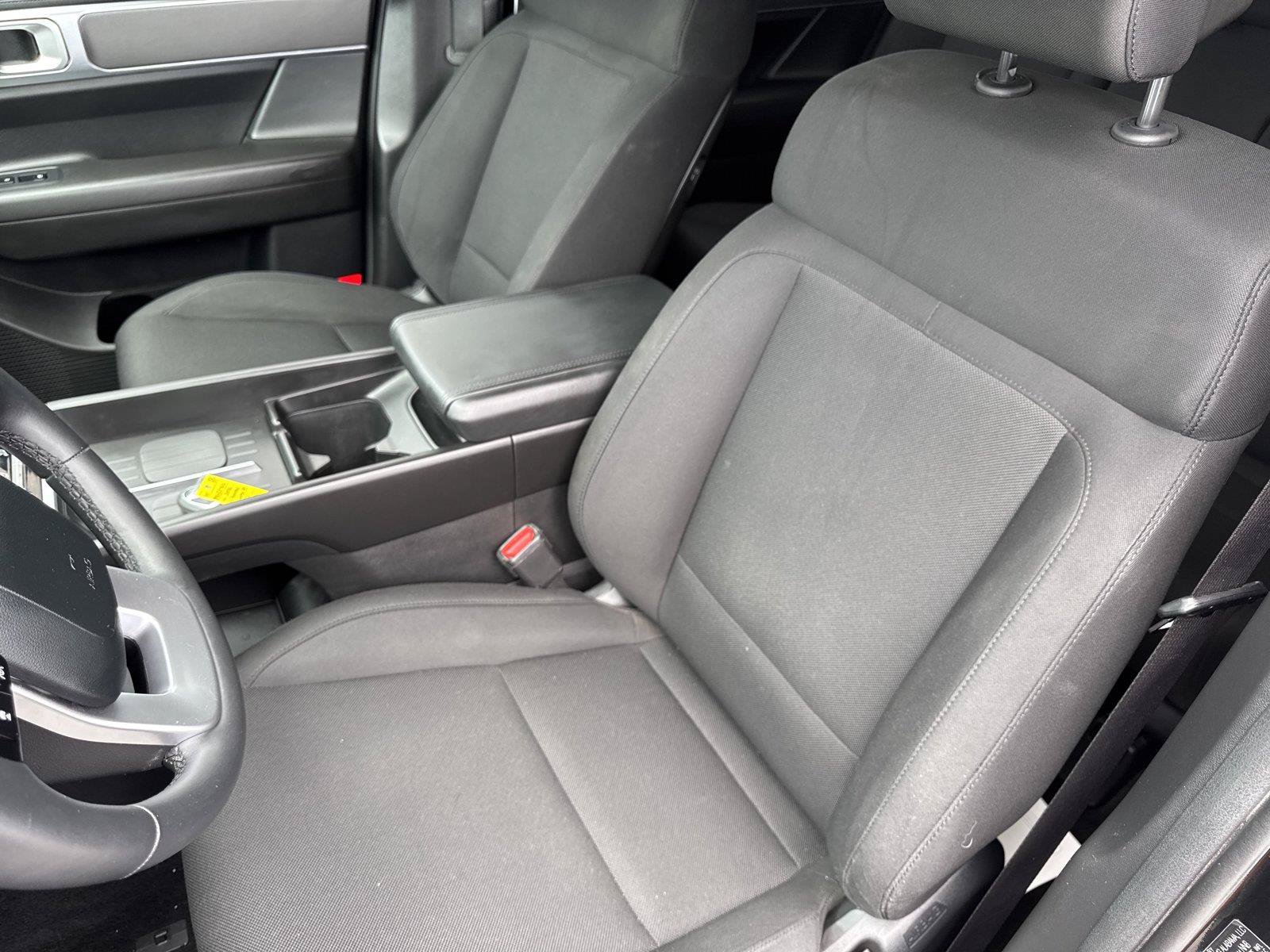 Used 2026 Hyundai Santa Fe SE FWD image 11