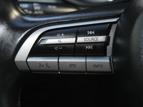 Used 2023 MAZDA MAZDA3 s FWD image 22