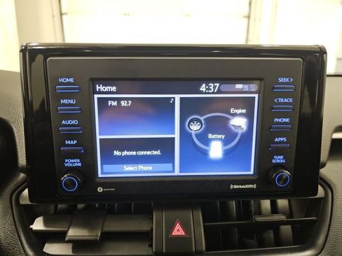 Used 2021 Toyota RAV4 XLE w/ Convenience Package image 26