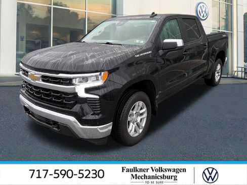 Used 2023 Chevrolet Silverado 1500 LT image 1