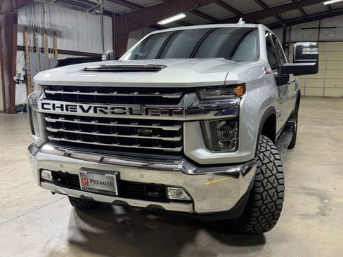 Used 2022 Chevrolet Silverado 2500 LTZ w/ LTZ Texas Edition image 3