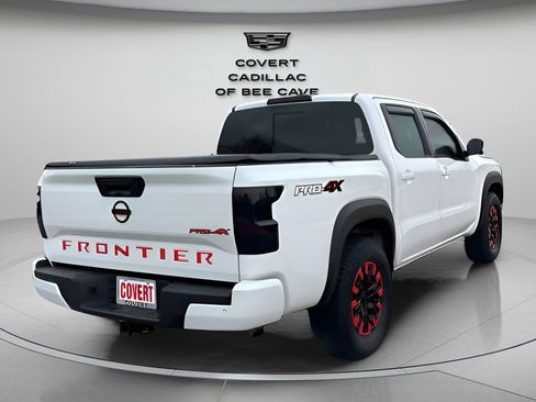 Used 2024 Nissan Frontier PRO-4X w/ Pro Convenience Package image 8