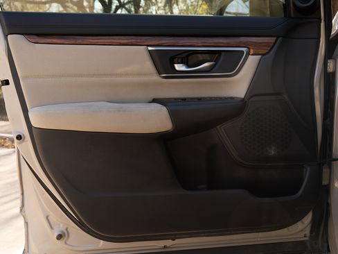 Certified 2017 Honda CR-V EX image 37