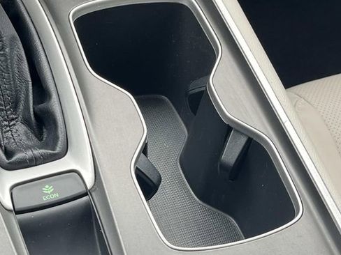 Used 2018 Honda Accord EX-L image 36