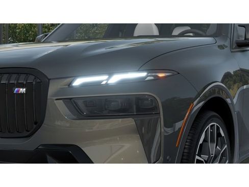 New 2026 BMW X7 M60i image 6
