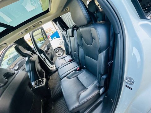 Used 2019 Volvo XC90 T6 Momentum w/ Advanced Package AWD/4WD image 24
