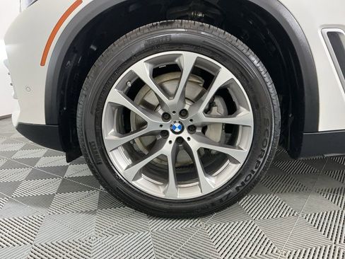 Used 2019 BMW X5 xDrive40i w/ Premium Package 2 image 34