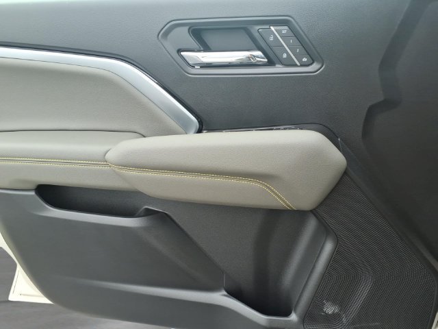 New 2026 Chevrolet Colorado ZR2 AWD/4WD image 14