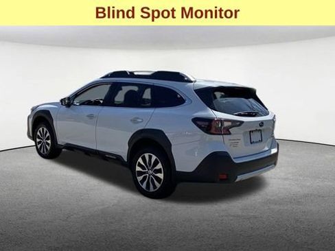 Certified 2023 Subaru Outback Touring AWD/4WD image 6