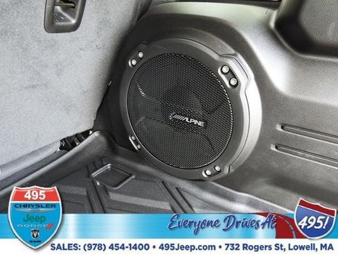 Used 2024 Jeep Wrangler Sahara w/ Technology Group image 12