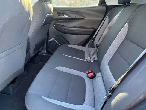 Used 2025 Chevrolet TrailBlazer LT image 23
