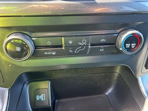 Used 2022 Ford F150 XL w/ STX Appearance Package image 16