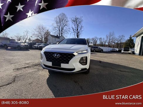 Used 2019 Hyundai Santa Fe SE FWD image 1