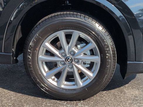 Used 2025 MAZDA CX-5 AWD 2.5 S w/ Preferred Package image 11