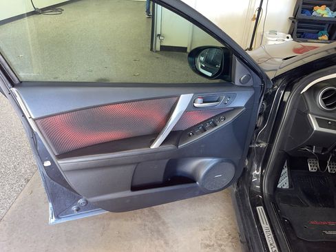 Used 2012 MAZDA MAZDA3 Touring image 11