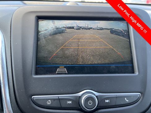 Used 2019 Chevrolet Equinox LT image 14