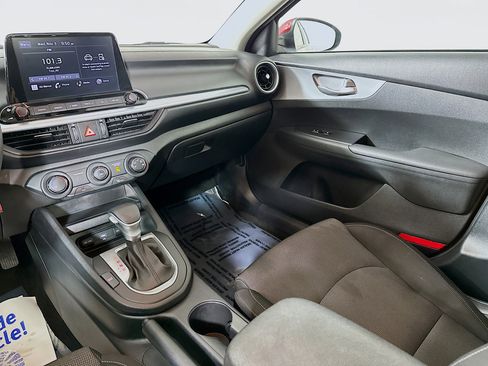 Certified 2023 Kia Forte LXS image 21